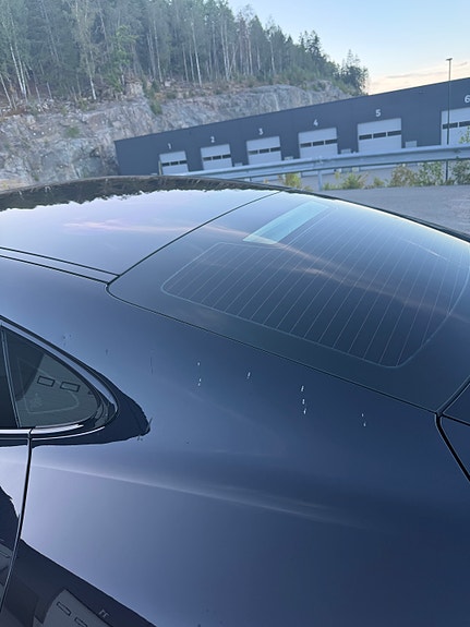 Porsche Taycan Turbo S 11 of 21