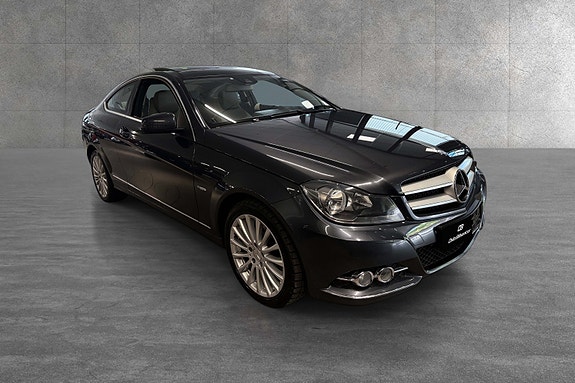 Mercedes-Benz C250 27 of 30