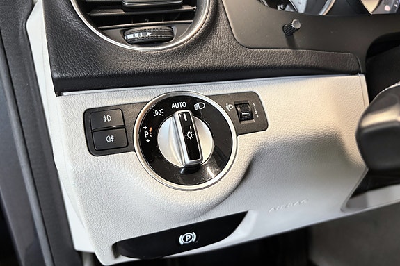 Mercedes-Benz C250 18 of 30