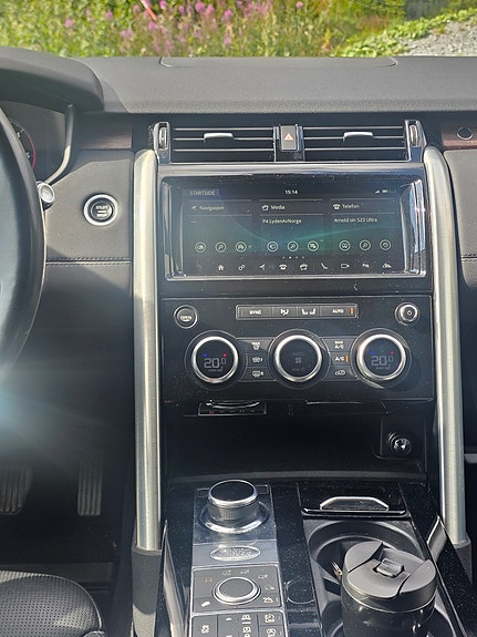 Land Rover Discovery 5 5 of 8