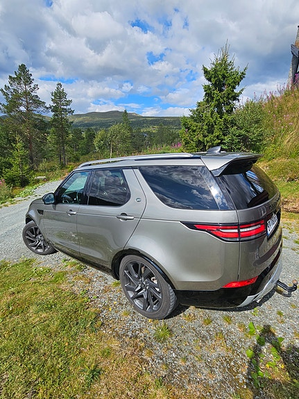 Land Rover Discovery 5 3 of 8