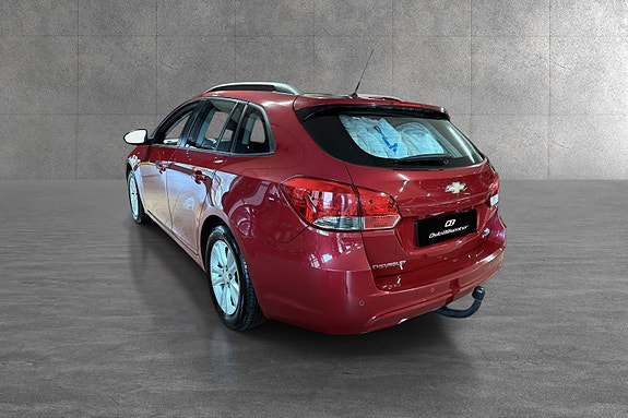Chevrolet Cruze 6 of 30