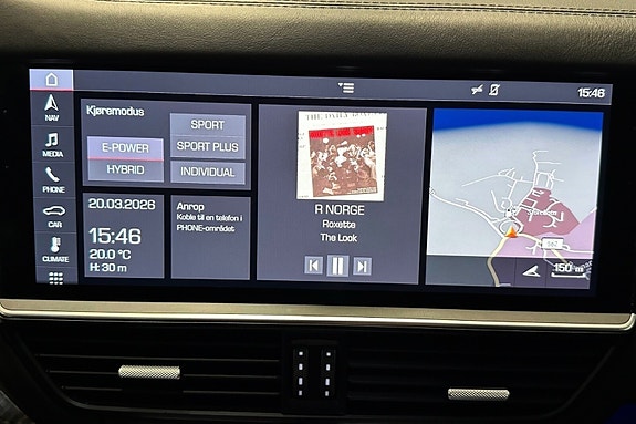 Porsche Cayenne 15 of 20