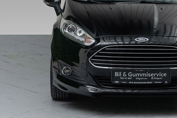 Ford Fiesta 6 of 25