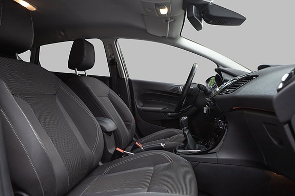Ford Fiesta 24 of 25