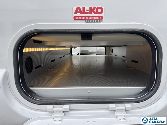 Rapido 8096DF 180HK. ALDE 11 of 30