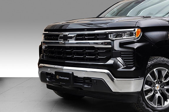 Chevrolet Silverado 1500 8 of 30