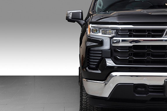 Chevrolet Silverado 1500 11 of 30
