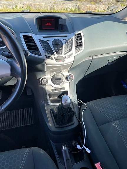 Ford Fiesta 6 of 10