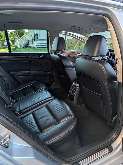 Skoda Superb 19 of 26