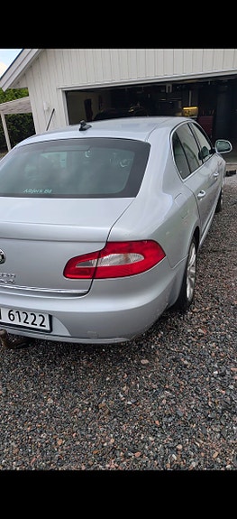 Skoda Superb 4 of 26
