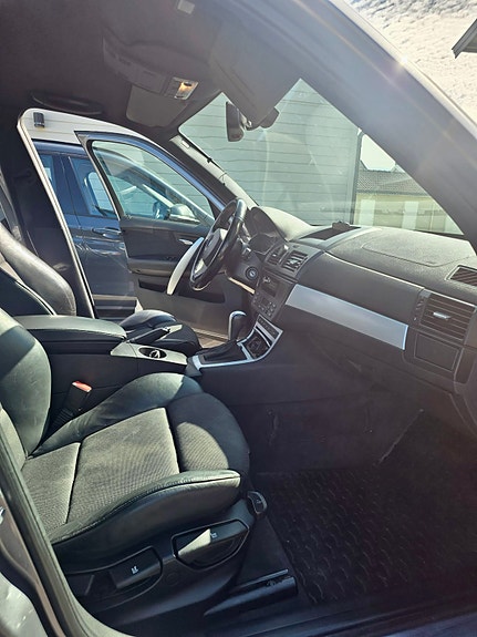 BMW X3 6 of 9