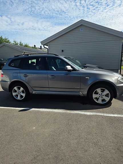 BMW X3 4 of 9