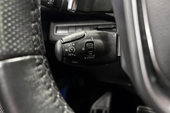 Peugeot 3008 16 of 25