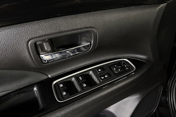 Mitsubishi Outlander 22 of 27