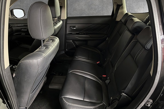 Mitsubishi Outlander 10 of 27