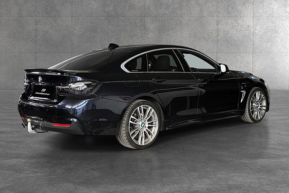 BMW 9 of 30