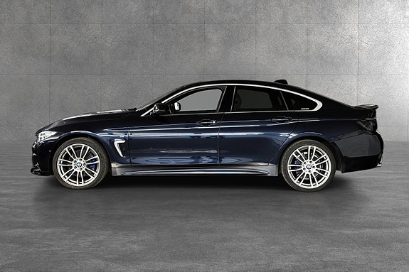BMW 4 of 30