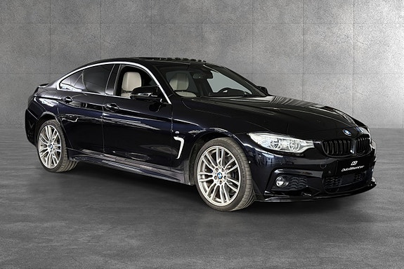 BMW 11 of 30