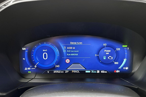 Ford Kuga 13 of 27