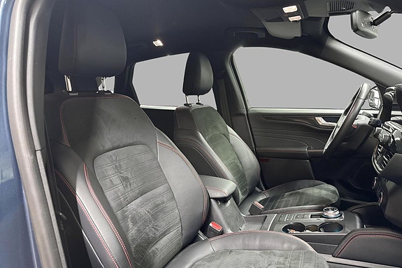 Ford Kuga 15 of 27