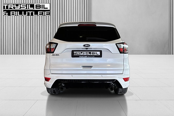 Ford Kuga 11 of 30