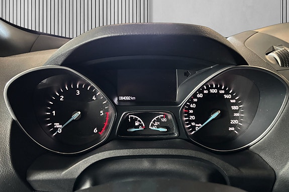 Ford Kuga 24 of 30