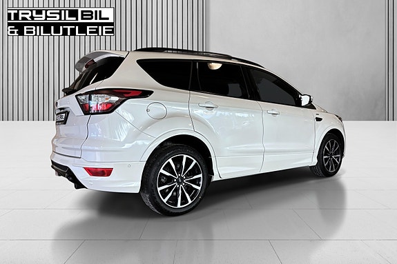 Ford Kuga 13 of 30