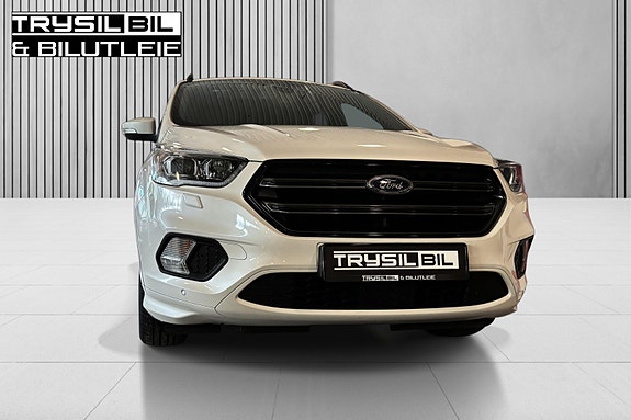 Ford Kuga 3 of 30