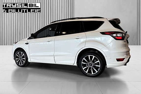 Ford Kuga 9 of 30