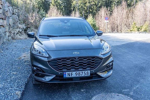 Ford Kuga 7 of 30