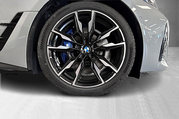 BMW i4 16 of 16