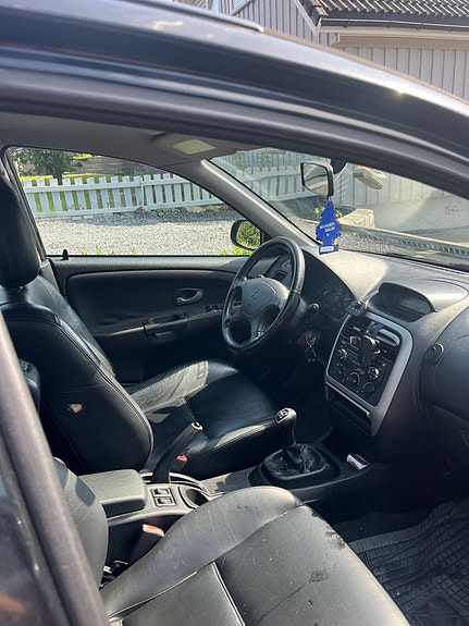 Mitsubishi Carisma 6 of 6