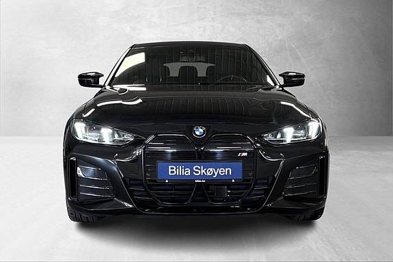 BMW i4 9 of 16