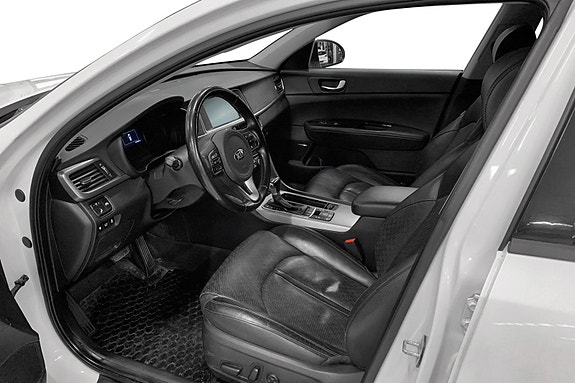Kia Optima 3 of 13