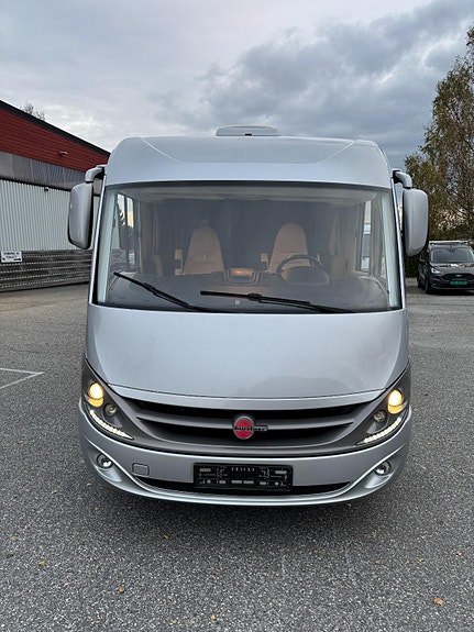 Bürstner BI8101 Hel og fin, Lav km, Bør sees, 3.0-aut 3 of 30