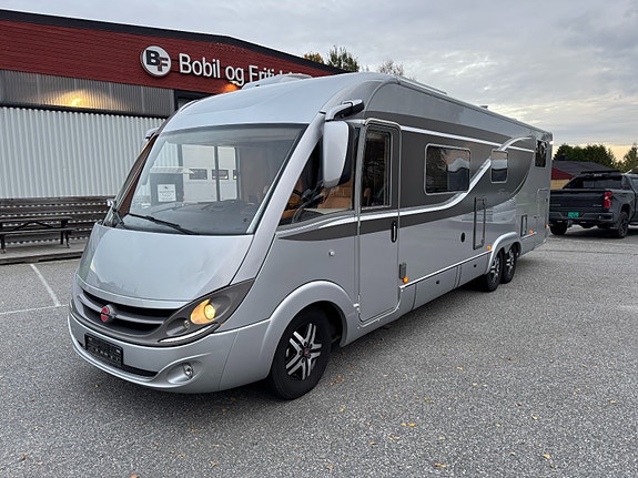 Bürstner BI8101 Hel og fin, Lav km, Bør sees, 3.0-aut 2 of 30
