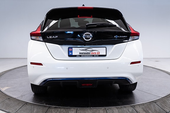 Nissan Leaf 4 of 30