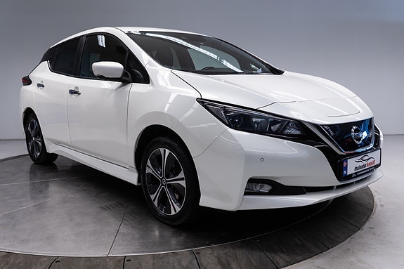 Nissan Leaf 15 of 30