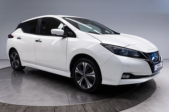 Nissan Leaf 6 of 30