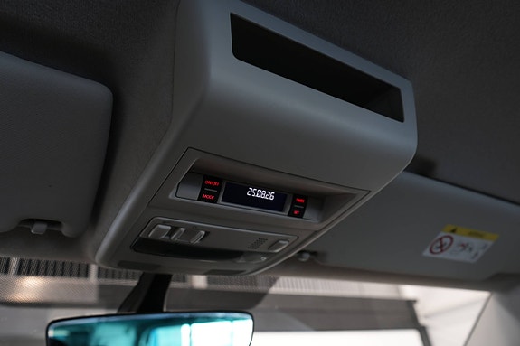 Volkswagen Transporter 25 of 30