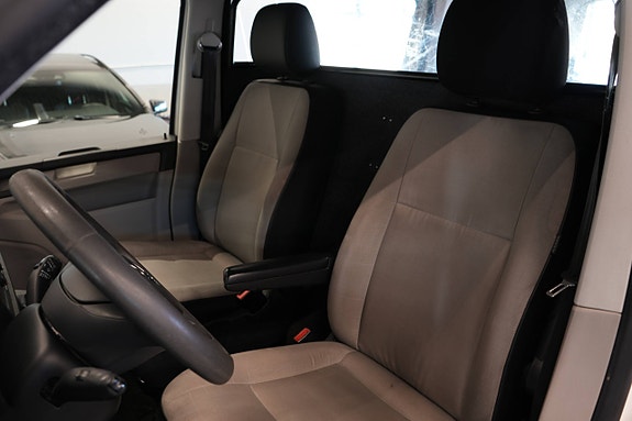 Volkswagen Transporter 28 of 30