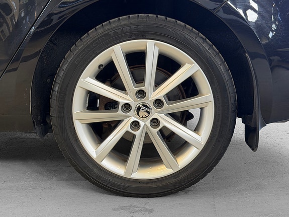 Skoda Octavia 7 of 29