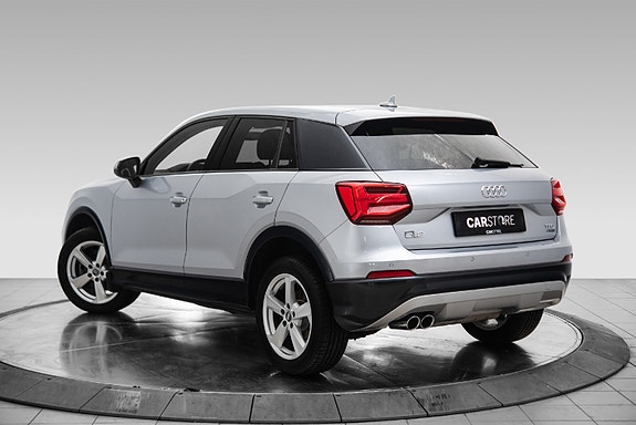Audi Q2 3 of 25