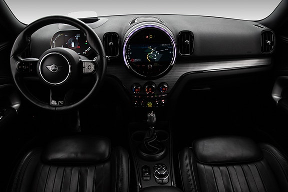 MINI Countryman Cooper SE 11 of 27