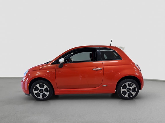Fiat 500e 8 of 26