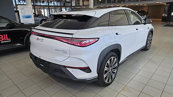 BYD Sealion 7 7 of 30