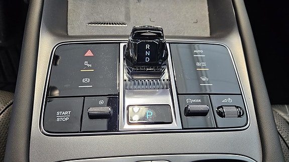 BYD Sealion 7 27 of 30