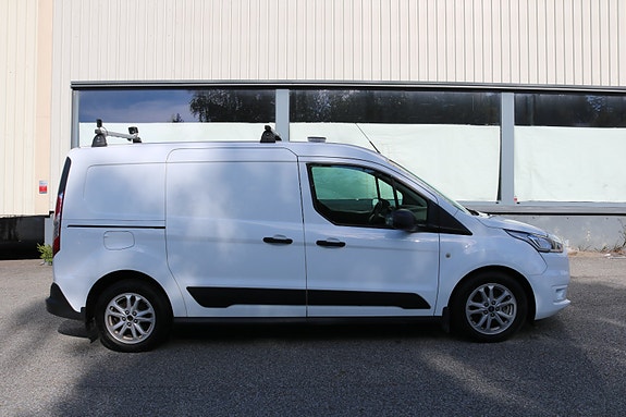 Ford Transit Connect 6 of 18