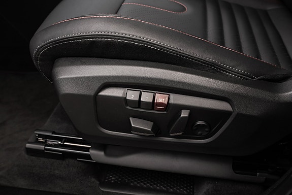 MINI John Cooper Works 23 of 30